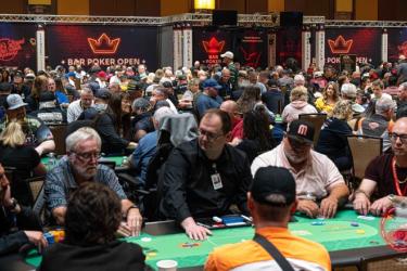 Bar Poker Open